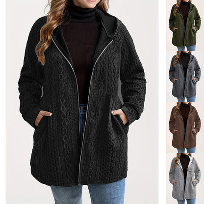 Jacke mit Kapuze in lockerer Passform und strukturiertem Gewebe