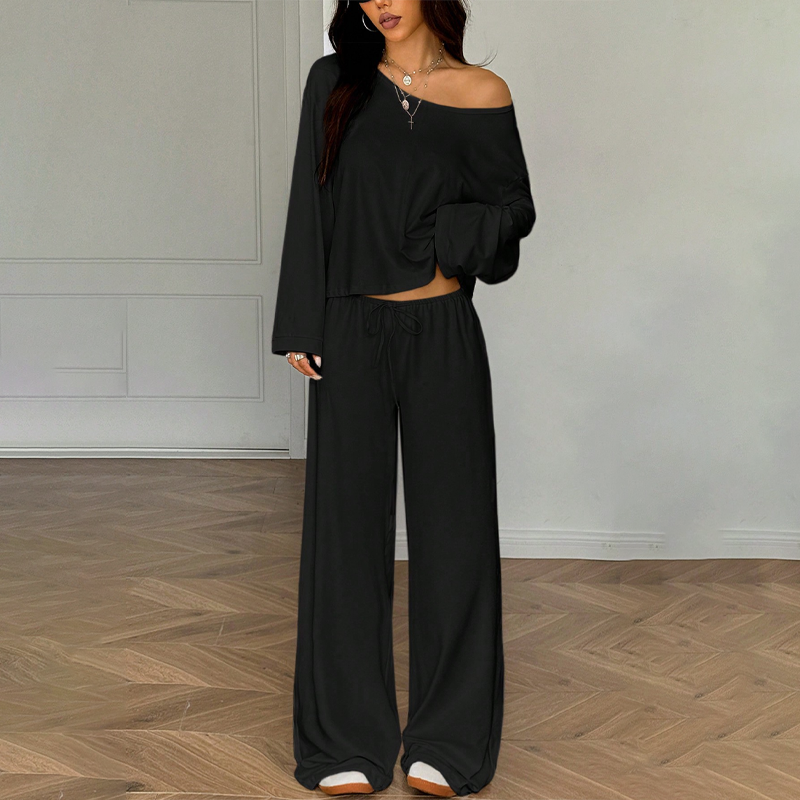 👖 Damen-Outfit bestehend aus schulterfreiem Oberteil und Hose