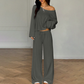 👖 Damen-Outfit bestehend aus schulterfreiem Oberteil und Hose