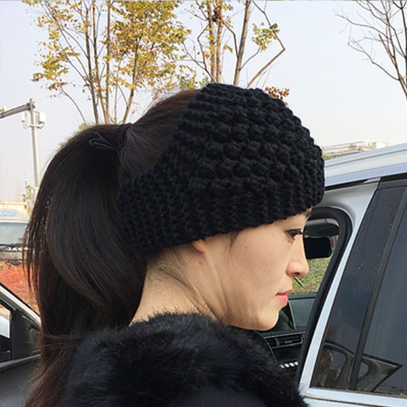 Breites gestricktes Ohrenschutz-Stirnband für Damen, winterlich warmes Haar-Accessoire mit Blumenmuster