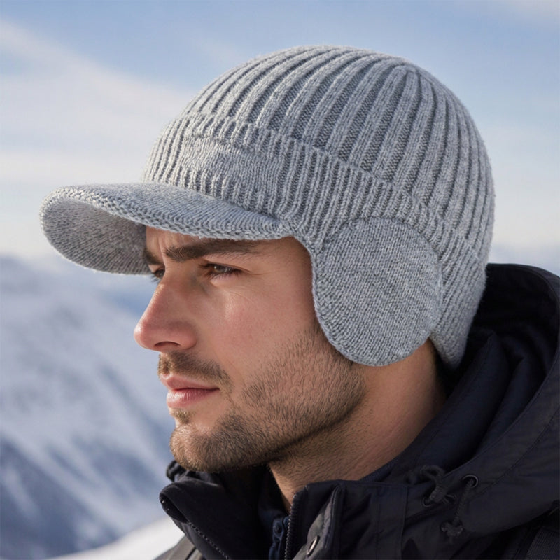 Winter-Strickmütze für Herren mit Schirm und Ohrenklappen
